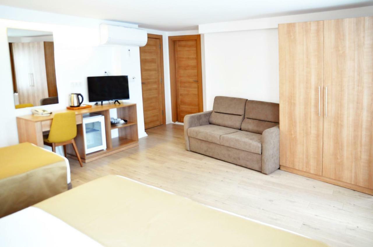 Hotel Davos Istanboel Buitenkant foto